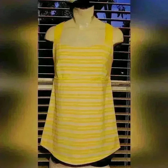 Lou Lou Lemon White Yellow Work Out Top - Picture 1 of 15